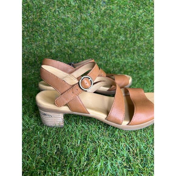 Dansko Tansy Luggage Tan Multi-Strap Sandal 39/8.5-9 - Picture 6 of 11